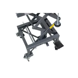 ELEVADOR MOTOS HIDRAULICO 135KGS KROFTOOLS 4 scaled 1.webp