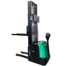 EMPILHADOR ELECTRICO MODELO CDD12 AC2 I 4.3 TRI HC scaled 1.webp